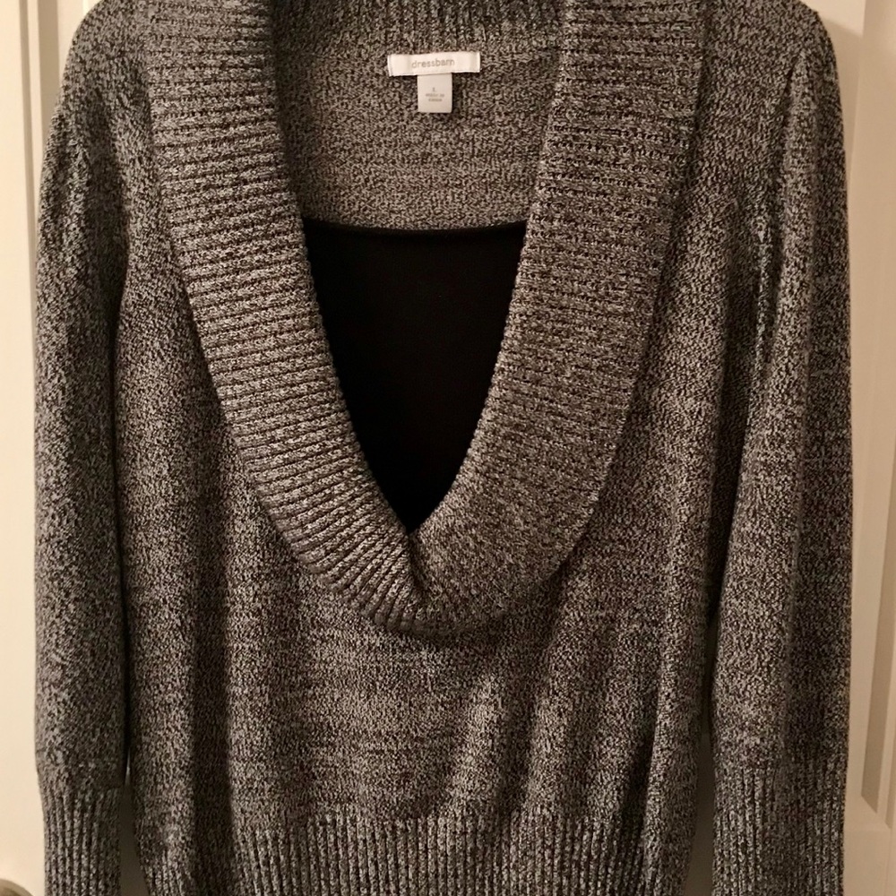 Dress barn cowl neck black and grey sweater